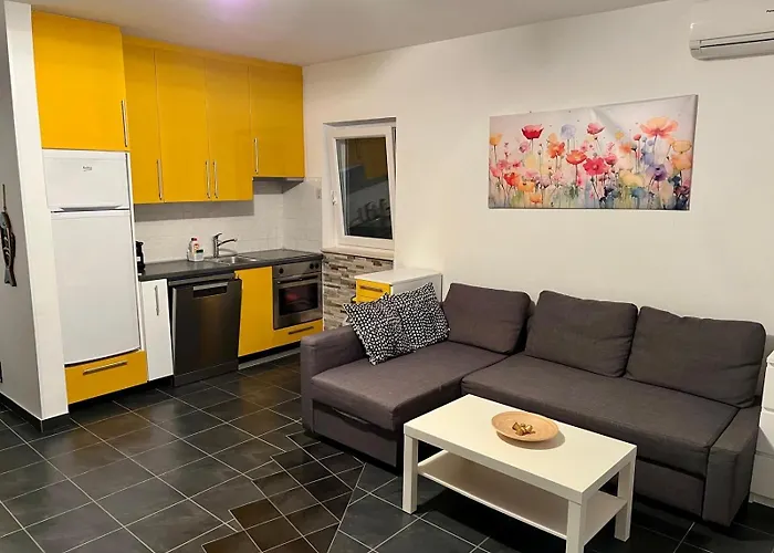 Seaside Holidayhouse , Apartment Mali Losinj
