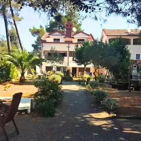 Seaside Holidayhouse , Apartamento *
