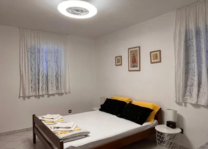 Seaside Holidayhouse , *